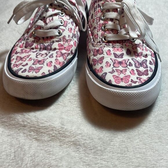 Issac Mizrahi butterfly fashion sneakers size 6.5 - Picture 4 of 9